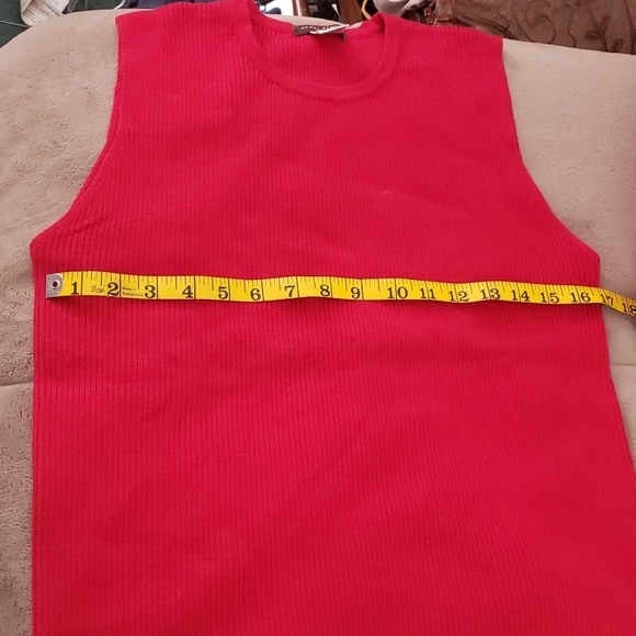Red Henri Bendel Classics, shell or wear as a sleeveless top. 100% Merino Wool - Picture 5 of 6